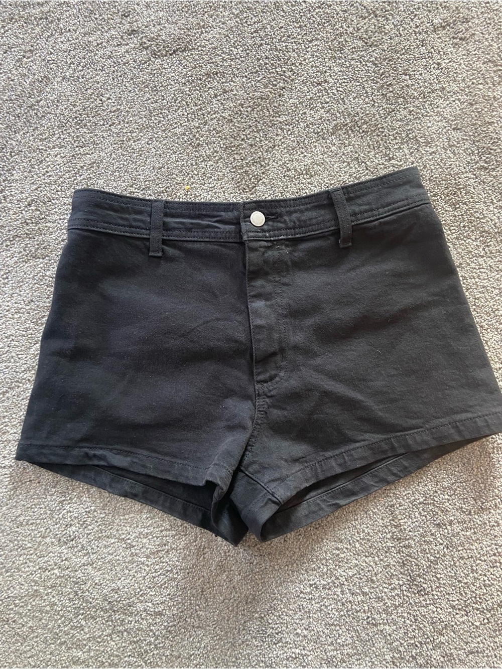 Universal Thread high-rise black denim shorts